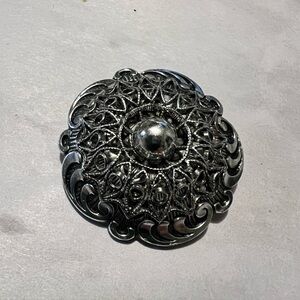 West Germany vintage scarf clip or purse charm in silver tone. In great shape!